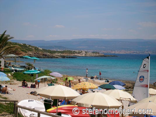 Le Bombarde Strand - Alghero - Italië